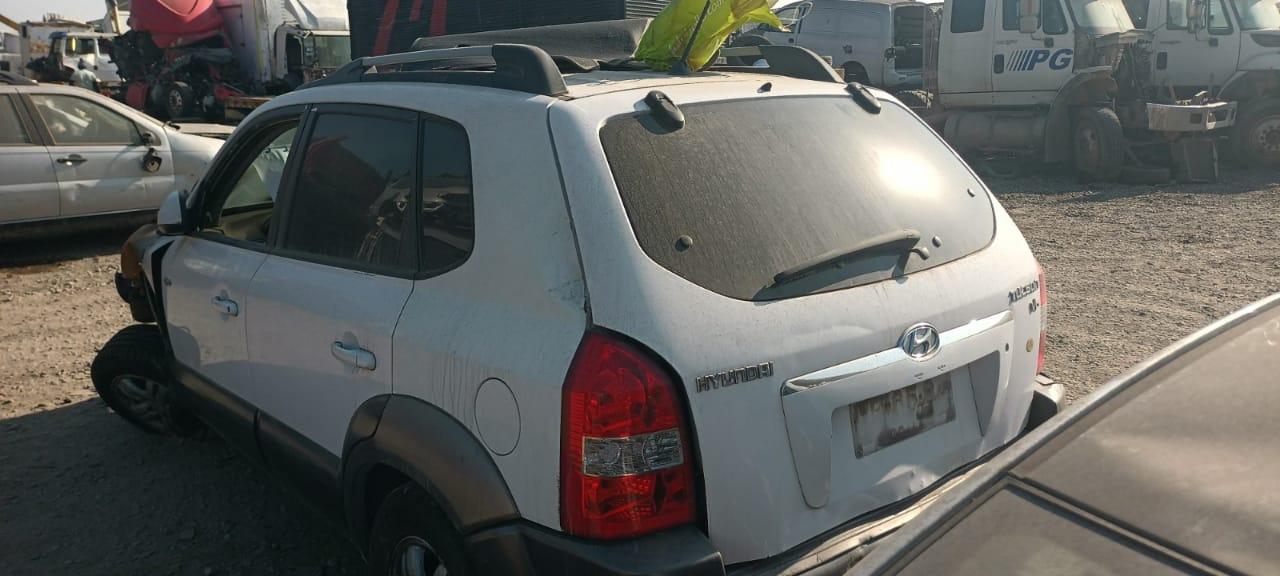  Hyundai TUCSON 2005    EN DESARME